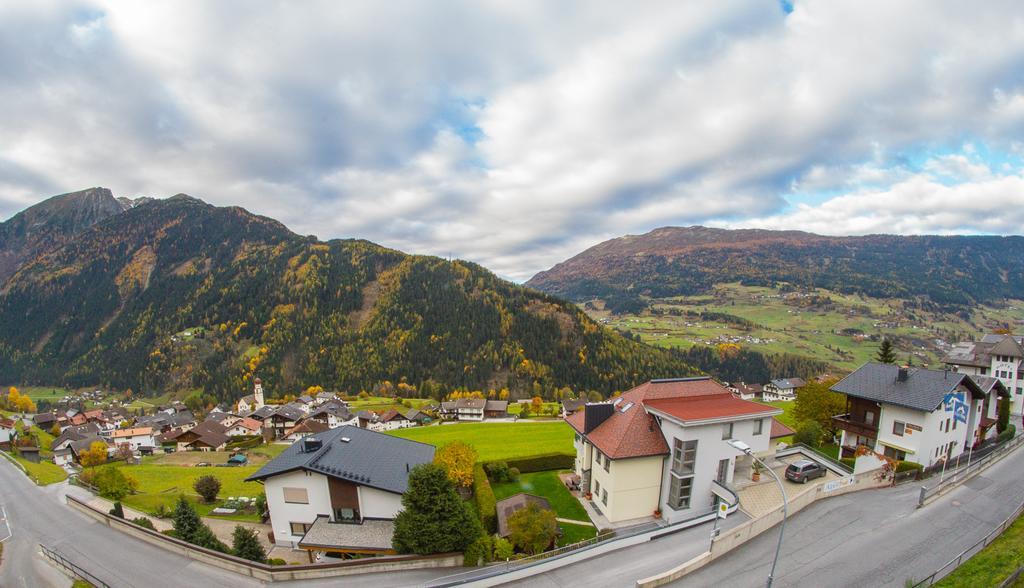 Alpenresorts Єрценс Екстер'єр фото